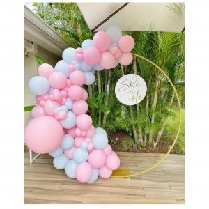 Украса от балони за разкриване пола на бебето