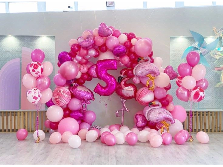 Гирлянд от балони за момиче с фламинго